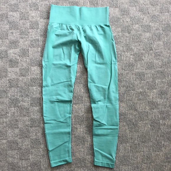 Nvgtn Mint Contour Leggings Size Small 
